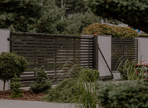 Aluminium Electric Gates for residential homes in the UK